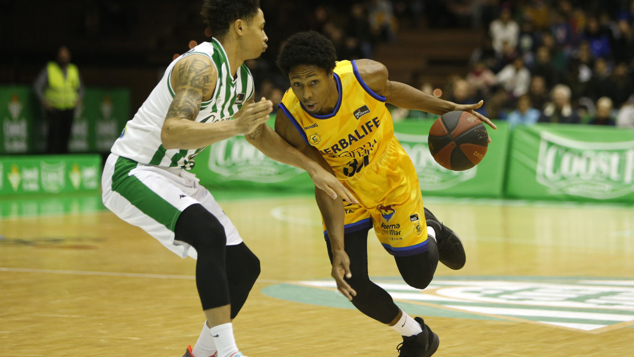  RS199005_Coosur Betis - Herbalife Gran Canaria - Fernando Ruso - 16789-lpr