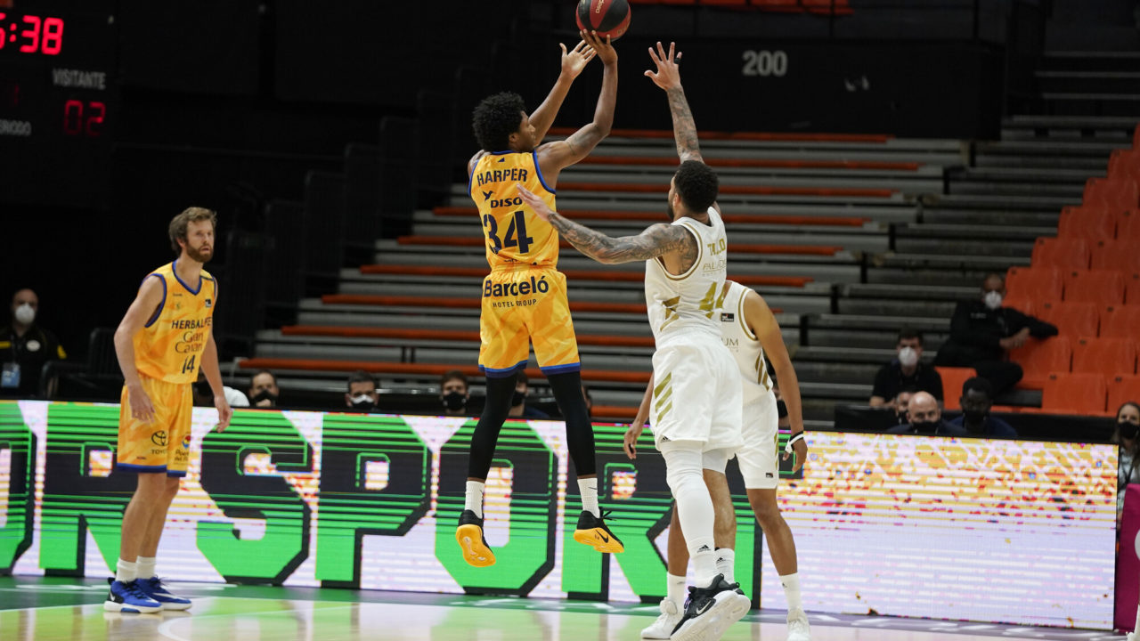  RS267053_Firmar acb Photo-lpr