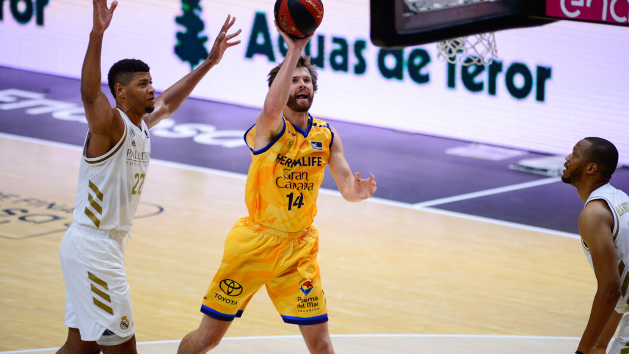  RS267093_Firmar acb Photo-scr