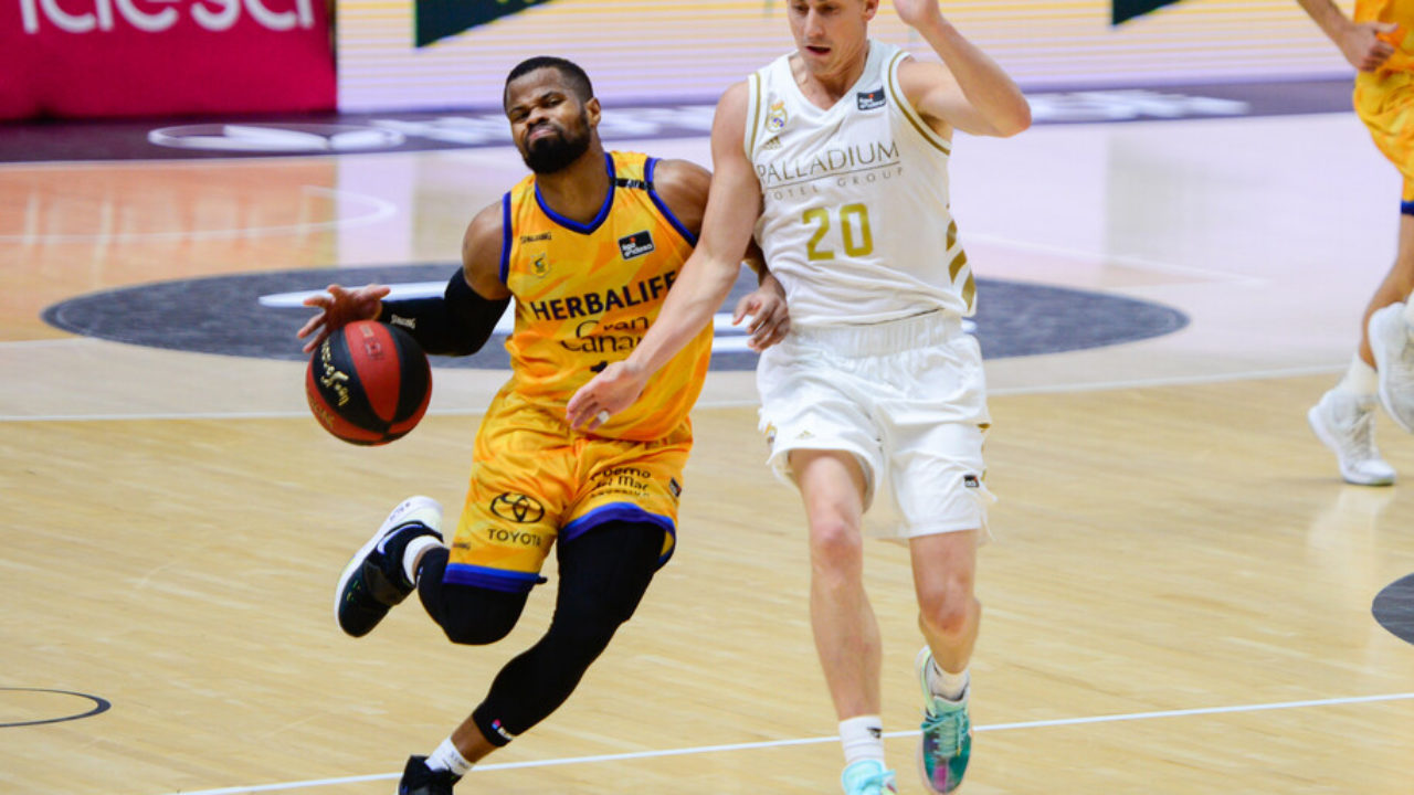  RS267147_Firmar acb Photo-scr