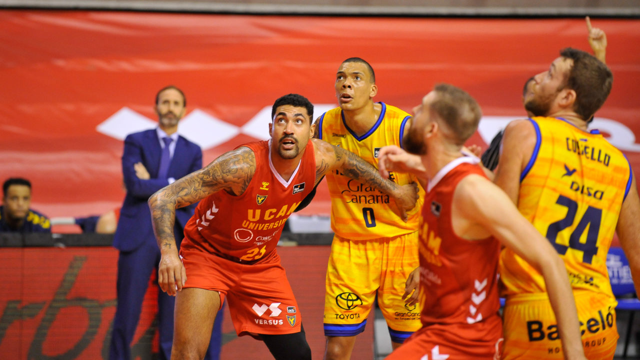  RS312642_J10 UCM-HGC Firmar acb Photo - J Bernal