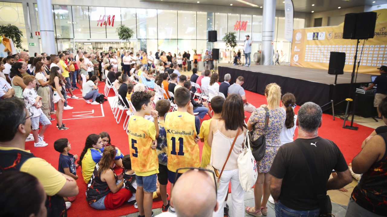  230822_PRESENTACION EQUIPACIONES_075