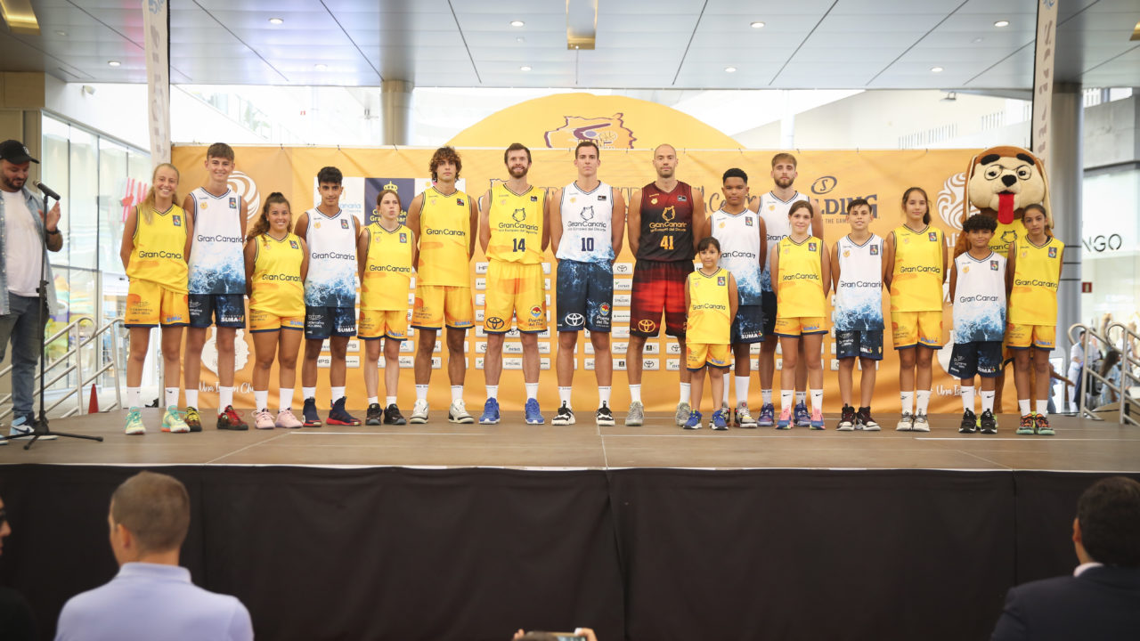  230822_PRESENTACION EQUIPACIONES_098