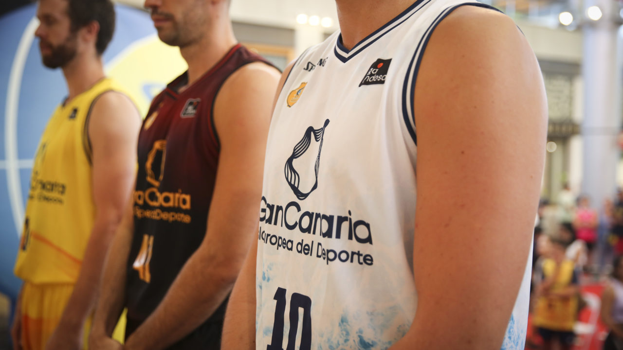  230822_PRESENTACION EQUIPACIONES_112
