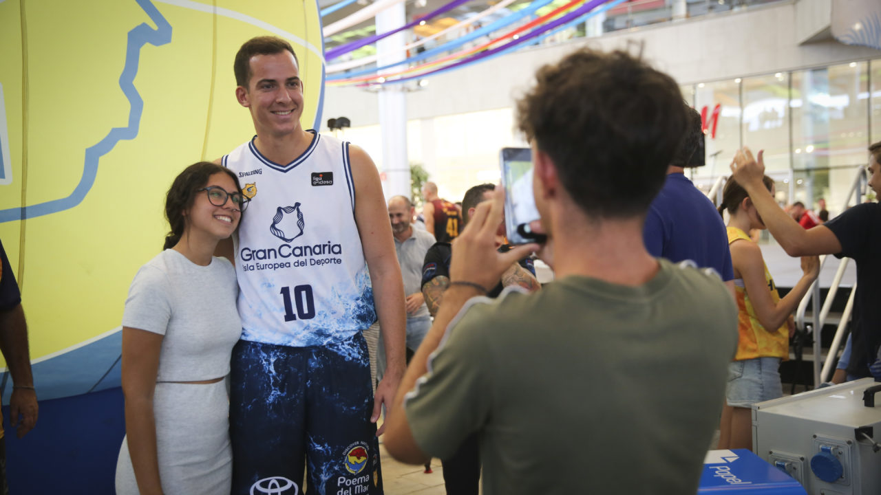  230822_PRESENTACION EQUIPACIONES_115