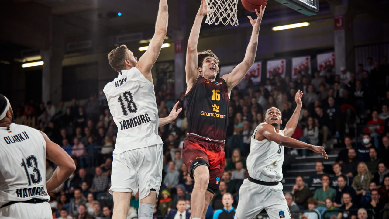  22.10.2022 /  Hamburg Towers  vs Tel Aviv / Euro Cup / Season 2022/2023 / Fotograf: Dennis Fischer
