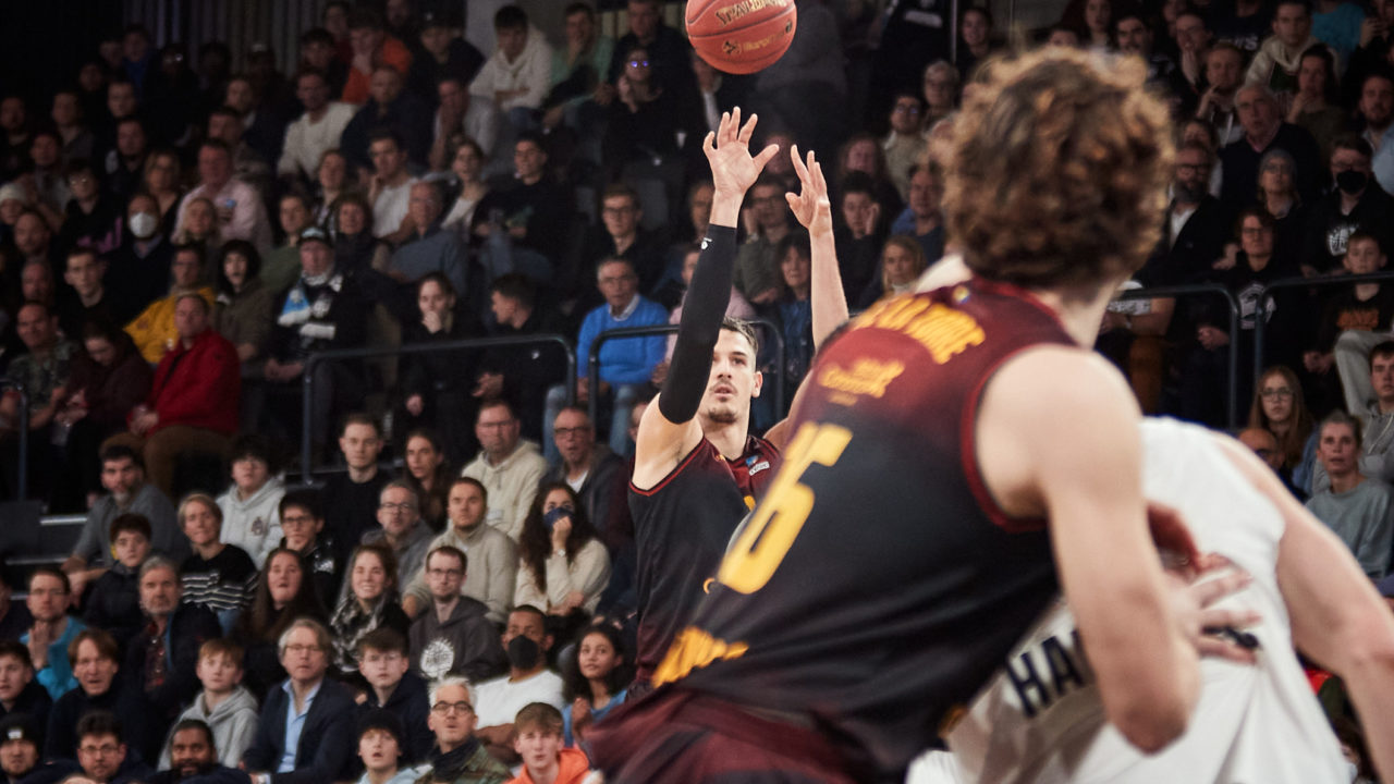  22.10.2022 /  Hamburg Towers  vs Tel Aviv / Euro Cup / Season 2022/2023 / Fotograf: Dennis Fischer
