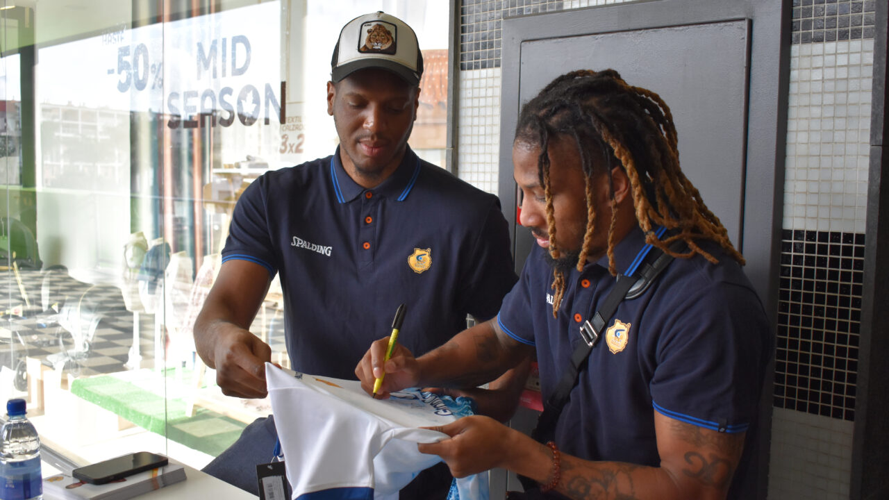  firmas9
