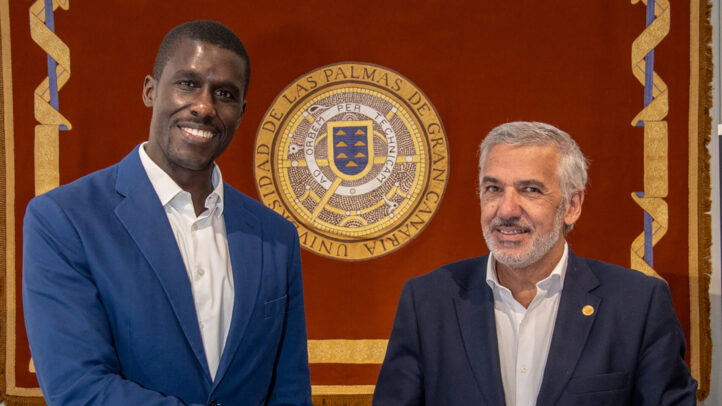 Firma de un acuerdo entre el CB Gran Canaria y la ULPGC para promover el baloncesto femenino.