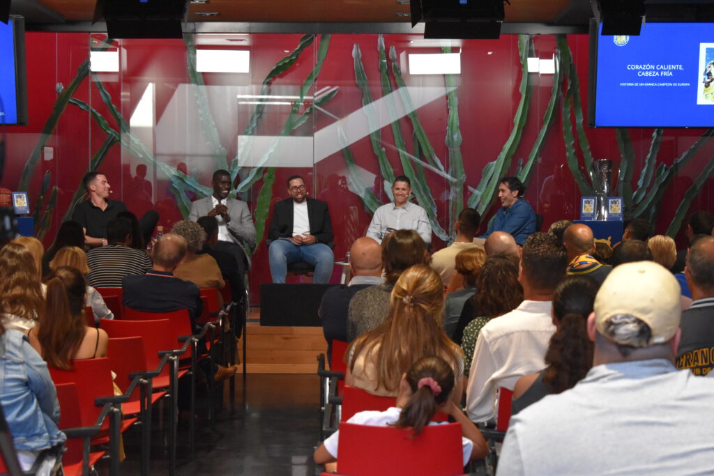 cabeza fría', sobre el título de EuroCup","Presentación del libro 'Corazón caliente, cabeza fría' sobre EuroCup, con panel de expertos.