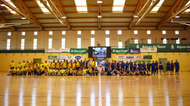Participantes del Proyecto Suma del Club Baloncesto Gran Canaria en un evento en Teror.
