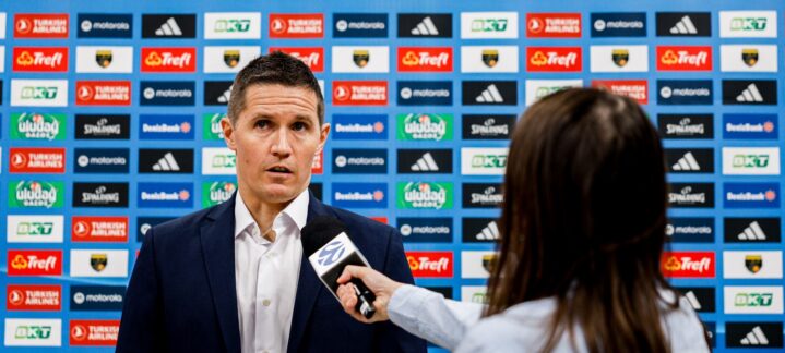 Jaka Lakovic siendo entrevistado tras la victoria en la Eurocup.