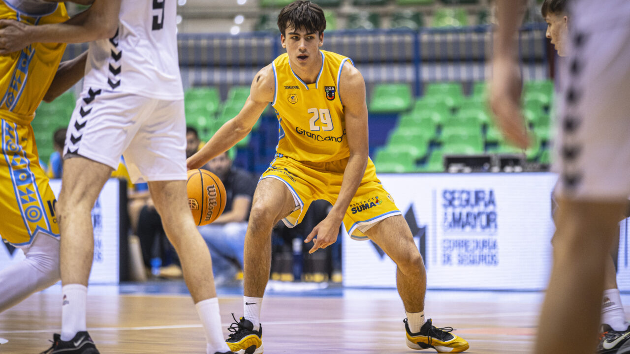 Imagen del partido de Liga U entre Burgos Grupo de Santiago y Gran Canaria