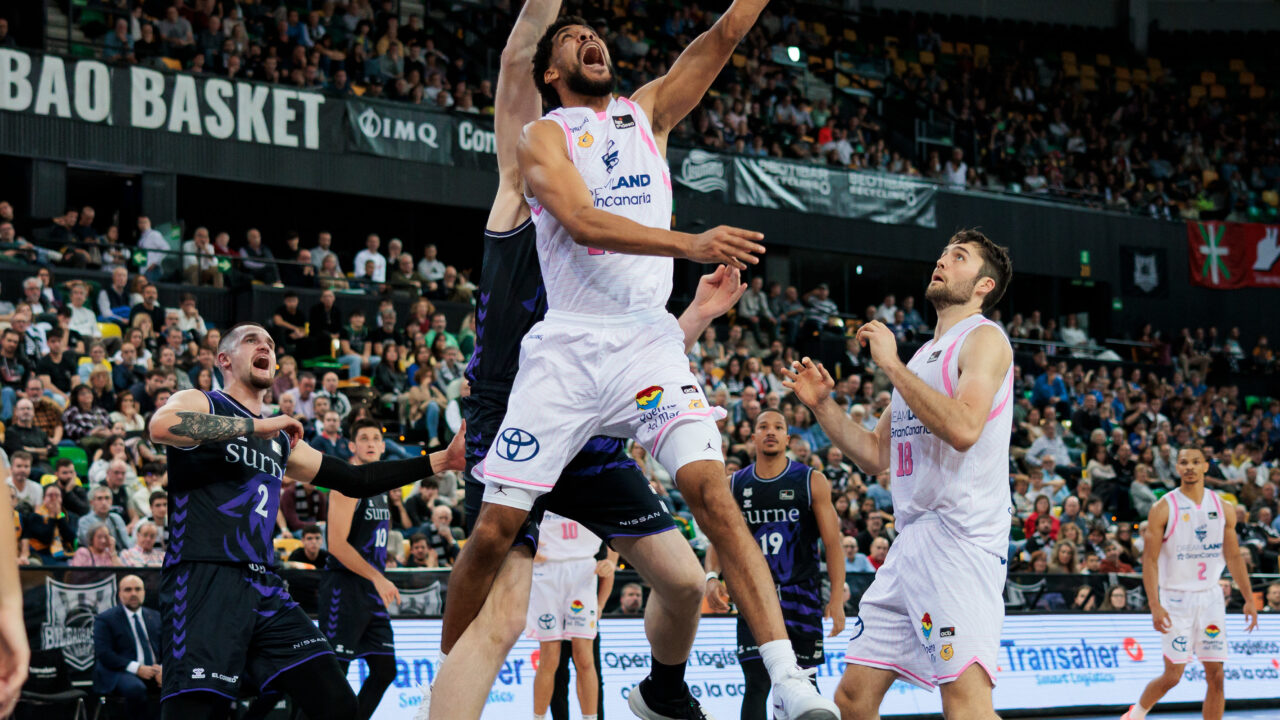 Foto del partido entre Dreamland Gran Canaria y Surne Bilbao