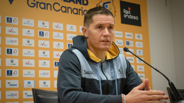 Lakovic, en rueda de prensa.
