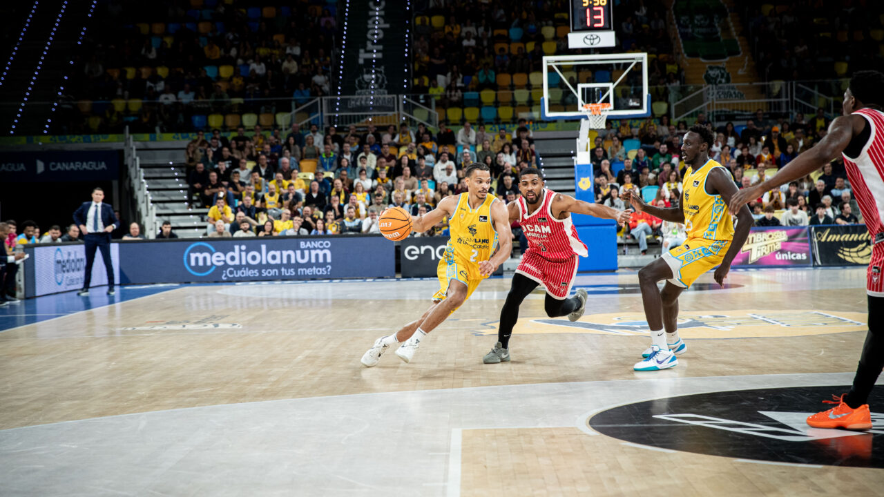 Imagen de partido ante UCAM Murcia.
