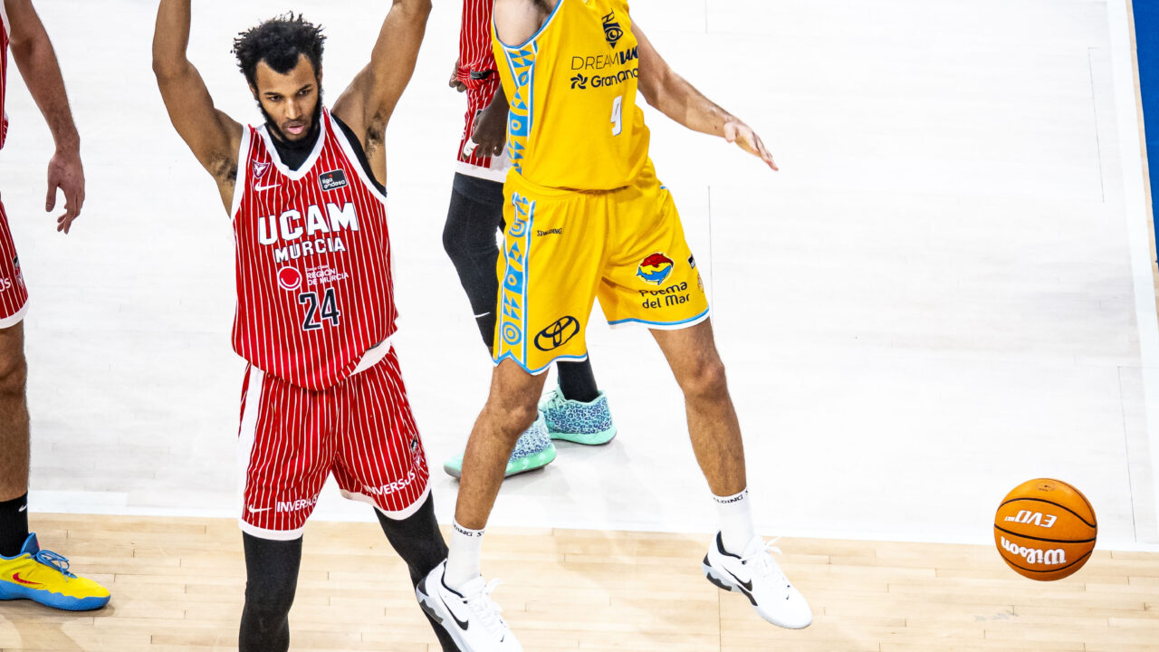 Imagen del partido ante UCAM Murcia.