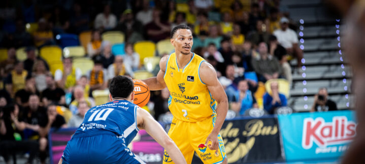 Imagen de partido ante Recoletas Salud San Pablo Burgos.