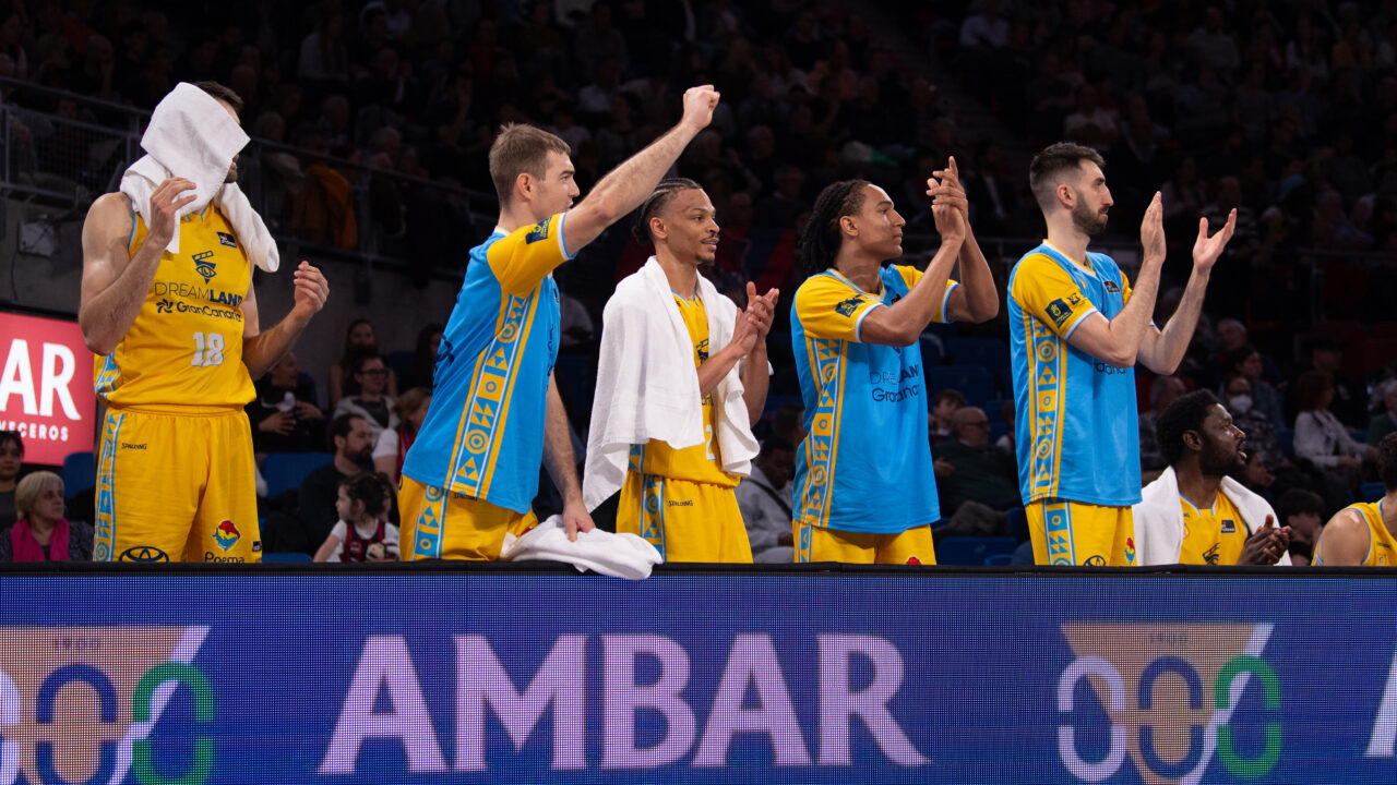 Imagen del banquillo del Dreamland Gran Canaria.