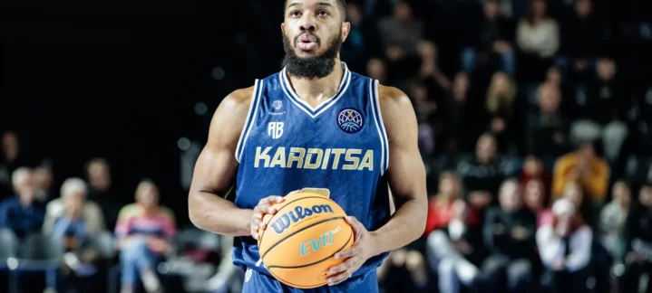 Brandon Jefferson, con el AS Karditsas.