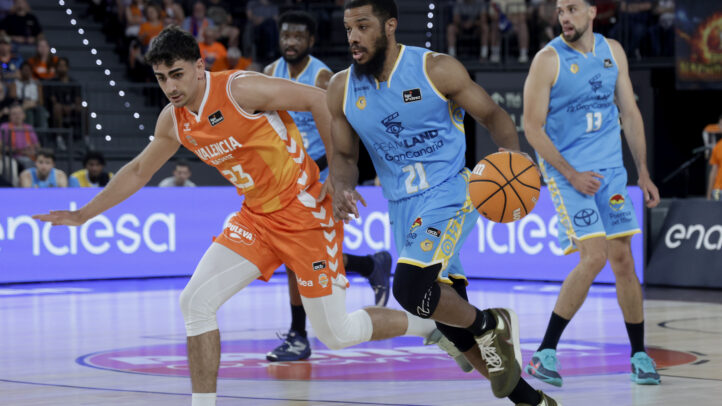 Brandon Jefferson, ante Valencia Basket