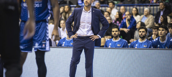 Bruno Savignani, dirigiendo