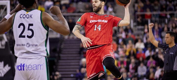 Christian Díaz, con el Covirán Granada