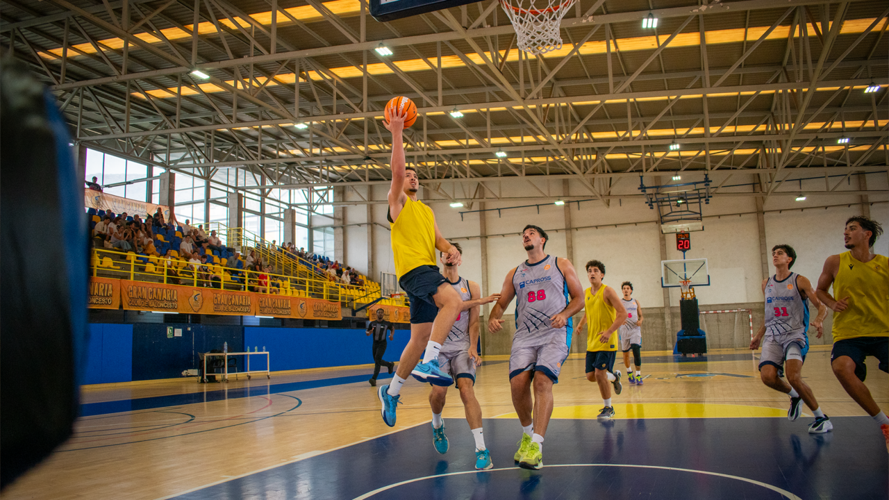 Partido amistoso del filial de Tercera FEB