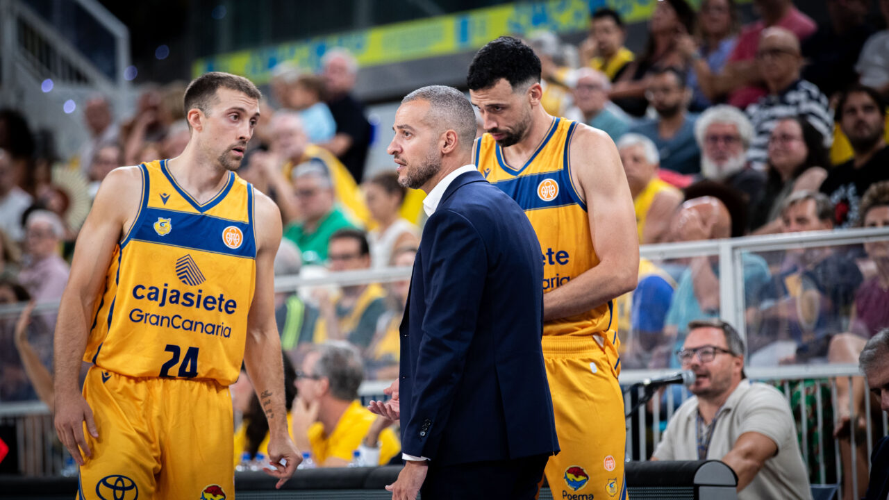 Imagen del partido entre Cajasiete Gran Canaria y Alimerka Oviedo